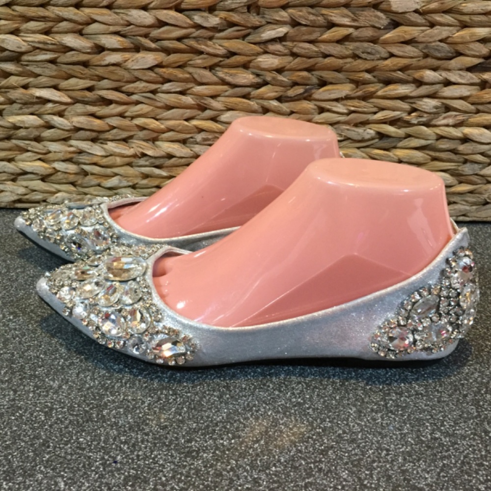 Elegant Silver Embellished Flats - Picture 8 of 16